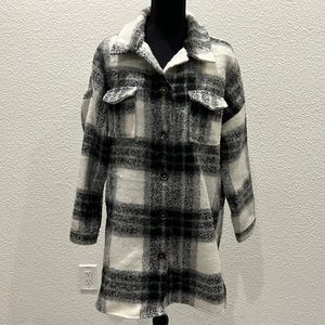 Black/cream flannel Shacket
